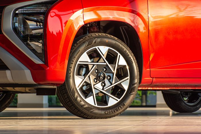 Chi tiết Hyundai Stargazer bản trung giá 625 triệu đồng: Đủ trang bị, thiếu gói an toàn tự động - Ảnh 5.
