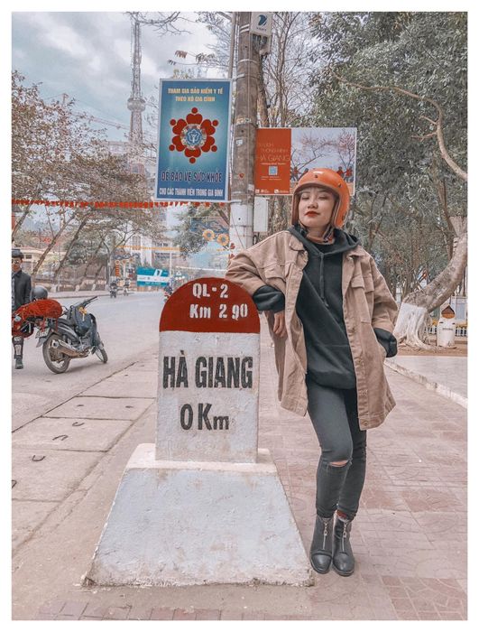 Khám phá 63 tỉnh, thành trước 30 tuổi, cô gái chia sẻ kỷ niệm khó quên khi đi phượt một mình - Ảnh 4.