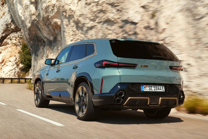 BMW XM đã chính thức ra mắt: Xe SUV cao cấp nhất trong đội hình BMW, cạnh tranh với Maybach GLS - Ảnh 7.