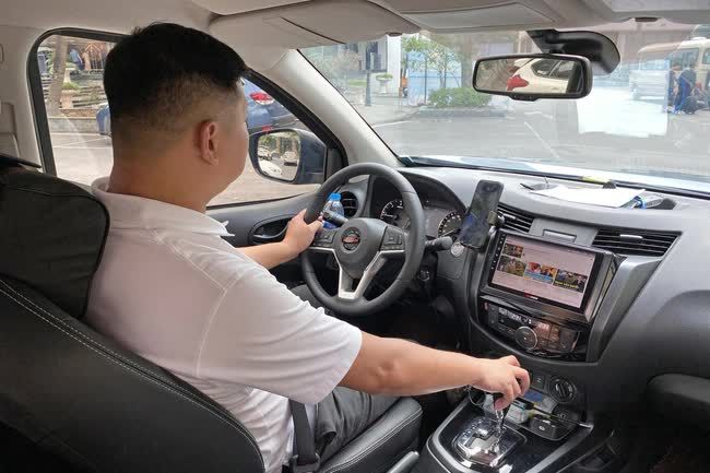 Gắn bó suốt 7 năm, qua 2 đời Nissan Navara, chủ xe đánh giá: ‘Xe bền và đáng tin cậy, có thể so sánh được với Ranger Raptor’ - Ảnh 9.