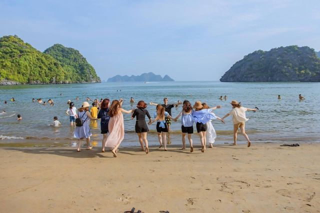 Giá xăng tăng cao, nhưng nhóm bạn trẻ vẫn quyết định phượt xe máy 100km từ Hà Nội đến Cát Bà: Hành trình đầy thử thách nhưng đáng giá - Ảnh 4.