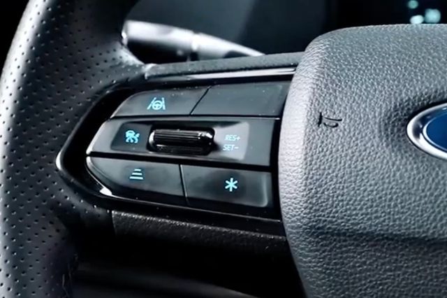 Khám phá Ford Territory 2023 tại Việt Nam: Công nghệ tiên tiến, giao diện được Việt hoá, dự kiến sẽ gây sốt trong phân khúc C - Ảnh 8.