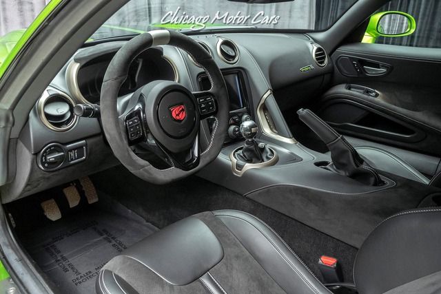Dodge Viper ACR Snakeskin 'Siêu con rắn' độc nhất Việt Nam: Chỉ có 31 chiếc trên toàn thế giới, mua cũng không dễ - Ảnh 8.