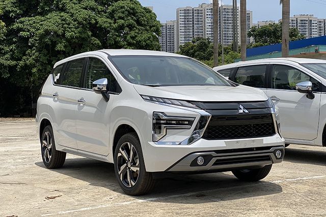 Hyundai và Mitsubishi vượt mặt Kia, vào top 3 xe bán chạy tại Việt Nam: Santa Fe và Xpander tạo ra sự bứt phá lớn - Ảnh 3.