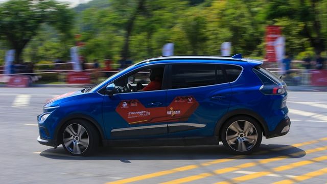VinFast VF e34 - Lần đầu tham gia đua sa hình tại Hải Phòng - Ảnh 9.