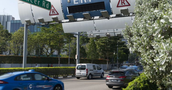 Giá xe hơi ở Singapore tiến cao đến mức kinh ngạc - Làm thế nào để ô tô ở đây trở thành hàng đắt đỏ nhất thế giới? - Hình 1.