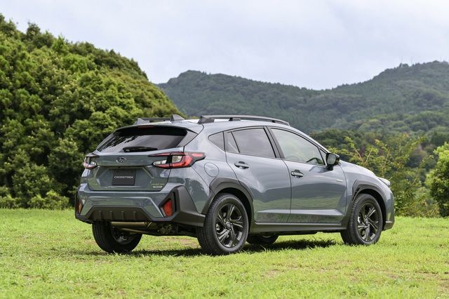 Subaru Crosstrek phiên bản mới ra mắt: Thiết kế tiên tiến, công nghệ cũ - Hình 5.