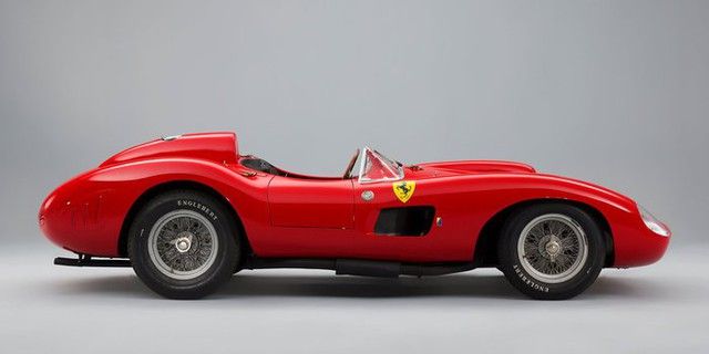 Lionel Messi và chiếc Ferrari 335 S Spider Scaglietti 1957 - Hình 1.