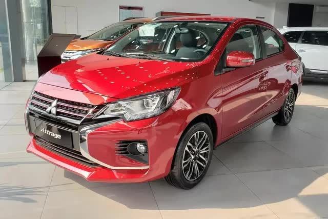 Với sự bền bỉ, Mitsubishi Attrage giữ vị trí top 3 trong số các xe nhập khẩu bán chạy nhất tại Việt Nam - Ảnh 1.