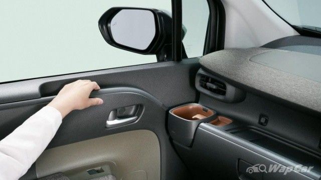 Toyota Sienta ra mắt với giá 333 triệu đồng, tiêu thụ 3,5 lít xăng/100 km - Ảnh 3.