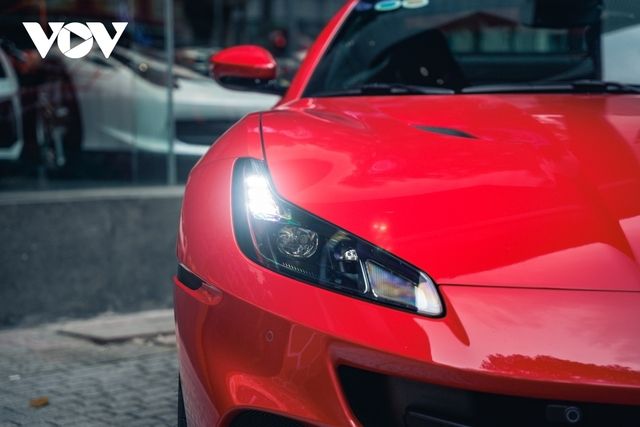 Cận cảnh Ferrari Portofino M đầu tiên với giá hơn 15 tỷ đồng tại Việt Nam - Hình 9.
