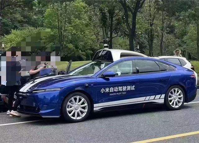 Xe điện đầu tiên của Xiaomi lộ diện - Ảnh 1.