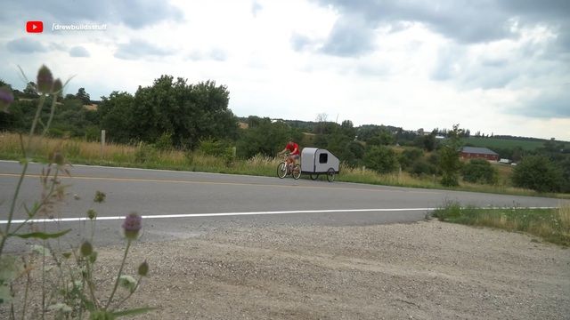 YouTuber tự tạo chiếc xe đạp điện đồng thời làm nhà di động - Hình 2.