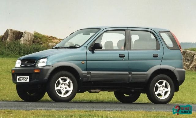 Từ việc biến xe off-road thành phương tiện thông dụng tại Việt Nam: Động cơ mạnh mẽ, cảm giác an toàn - Hình 3.