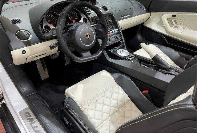 Siêu xe như 'báu vật' tại Việt Nam: Chiếc 6 năm chỉ đi 99 km - Ảnh 5.