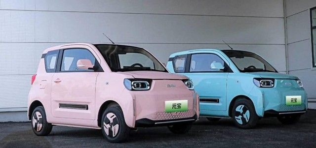 Với giá ngang ngửa 2 chiếc Honda Vision, mẫu ô tô này có gì hấp dẫn? - Ảnh 1.