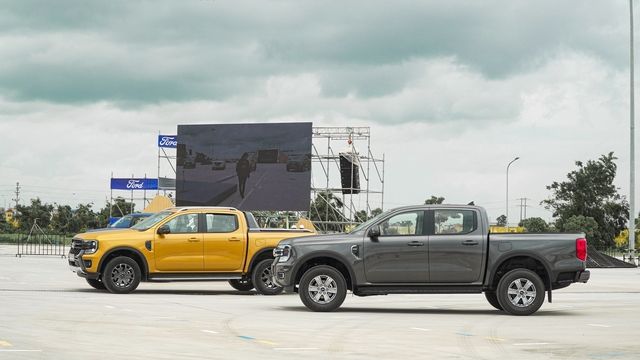 Ford Ranger Wildtrak 2022 giá 965 triệu đồng - Vị vua bán tải thị uy đối thủ tại Việt Nam - Hình 6.