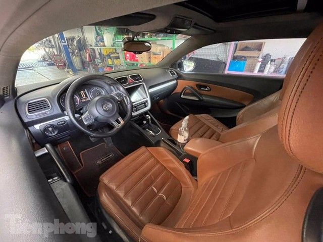 Siêu xe Volkswagen Scirocco được độ bởi nhà vô địch trong giải đua xe sa hình - Hình 3.