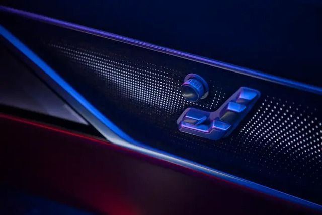 Khám phá chi tiết mẫu xe điện siêu sang của Cadillac, giá dự kiến lên đến 300.000 USD - Hình 10.
