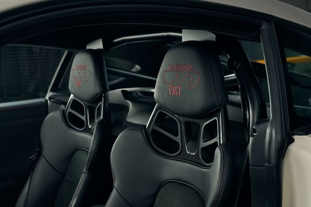Khám phá chiếc Porsche 718 Cayman GT4 'độc nhất vô nhị' chỉ để trưng bày, không bán - Hình 6.