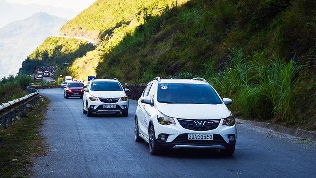 VinFast Fadil rút lui, Hyundai Grand i10 và Kia Morning trở lại đường đua - Hình 1.