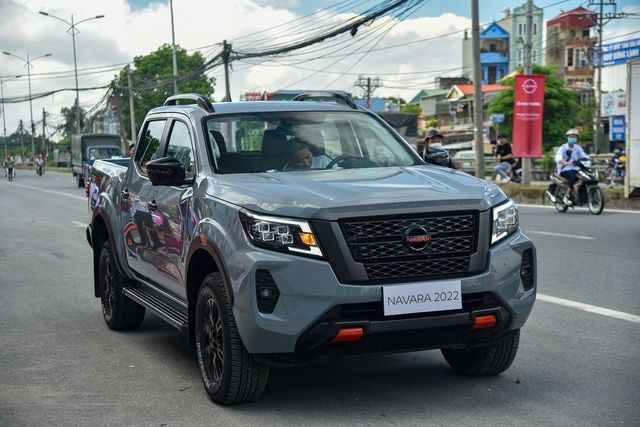 Cộng đồng trải nghiệm nhanh Nissan Navara 2022: Đẹp và yên bình hơn, phù hợp cho việc điều hành trong đô thị - Hình 1.