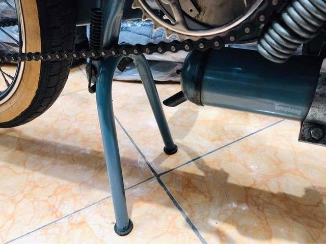 Xe máy cổ độc đáo của dân chơi Hà Nội - Ảnh 7.