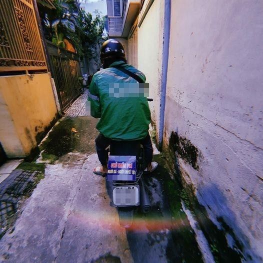 Chàng trai 9x chạy xe miễn phí chở người già và người khuyết tật - Hình ảnh 2