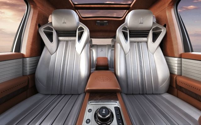 Sự tinh tế của Rolls-Royce Cullinan được nâng lên với bộ độ của Carlex Design - Hình 4.