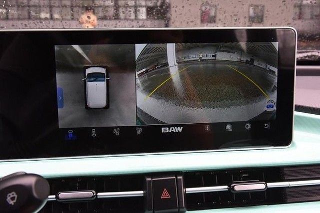 Với giá ngang ngửa 2 chiếc Honda Vision, mẫu ô tô này có gì đặc biệt? - Ảnh 14.