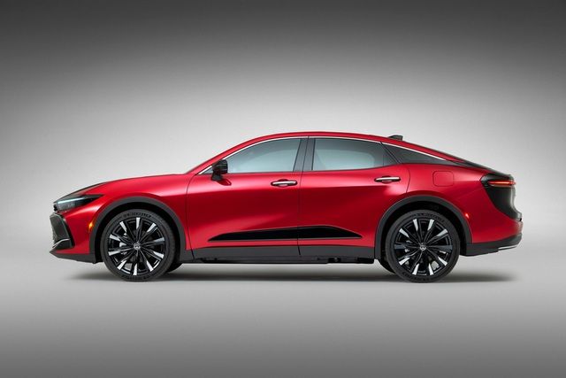 Toyota Crown thế hệ mới ra mắt: Thiết kế độc đáo với 4 kiểu dáng từ sedan đến SUV - Ảnh 3.