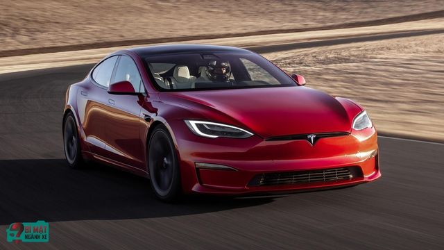 Lamborghini, Ferrari trước sự tĩnh lặng đáng sợ của xe điện: Khi siêu xe trở thành phương tiện hàng ngày - Ảnh 1.
