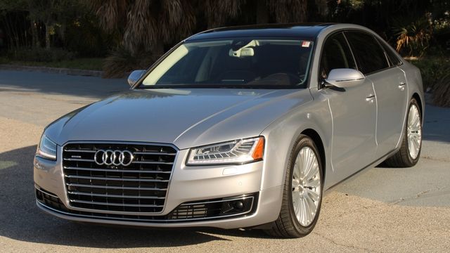 Triệu hồi Audi A8 tại Việt Nam có nguy cơ động cơ tắt máy - Ảnh 1.