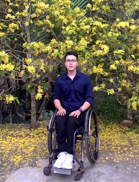 Anh chàng khám phá khắp Việt Nam bằng xe lăn: Tạo ra điều kỳ diệu cho bản thân, tự mình xây dựng khu vườn nhỏ mơ ước - Ảnh 2.