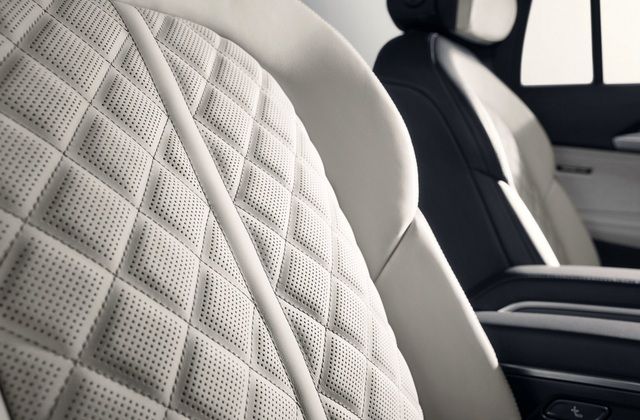 Ra mắt Audi Q6: SUV 7 chỗ, 3 hàng ghế, kích thước vượt trội so với Q7 - Ảnh 9.