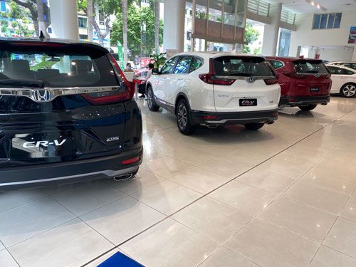 Thị trường ô tô, xe máy yếu đuối trong tháng cô hồn - Hình 2.