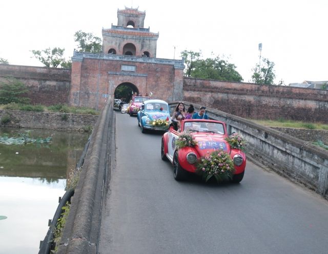 Xe cổ Volkswagen tham gia Lễ hội đường phố trong Tuần lễ Festival Huế 2022 - Ảnh 11.