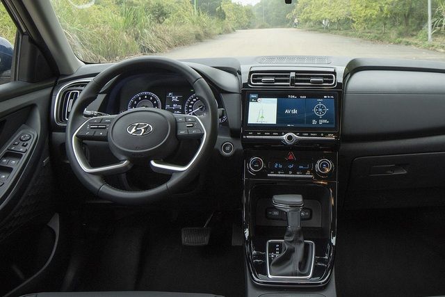 Chủ nhân của Hyundai Creta so sánh 5 ưu điểm nổi bật so với Kia Seltos: 'Đẳng cấp không đồng nghĩa với sự phù hợp, chỉ khi sử dụng thực tế mới có thể phân biệt điểm tốt và xấu'. Ảnh: 4.