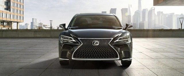 Danh sách các mẫu sedan hạng sang lớn đáng chú ý tại Việt Nam - Ảnh 8.