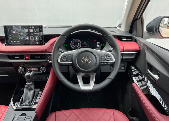 Phóng viên Thái Lan lái thử Toyota Vios 2023: Tiết lộ mức tiêu thụ nhiên liệu và các thông số chưa công bố - Ảnh 2.