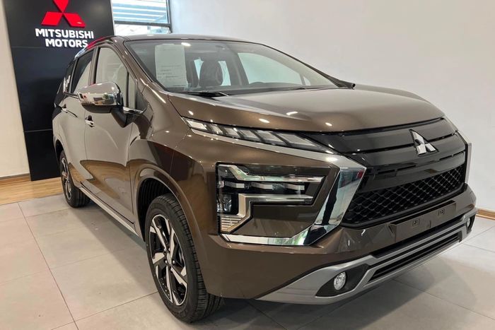 Làm xáo trộn vị thế 'vua doanh số' trong các phân khúc xe tại Việt Nam: Everest và Mazda6 ghi lại những kỳ tích - Ảnh 10.