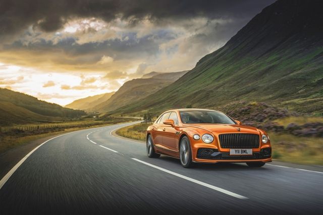 Ảnh chi tiết của Bentley Flying Spur Speed - dòng sedan 4 cửa nhanh nhất - Ảnh 1.