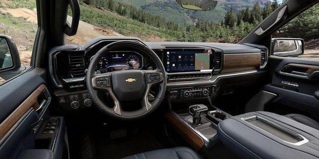 Top 10 xe bán tải có trang bị nội thất sang trọng nhất - Hình 12.