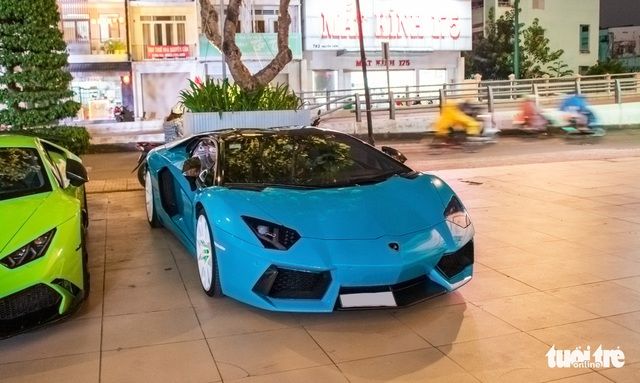 Bữa tiệc sinh nhật tập trung dàn siêu xe trị giá hơn 300 tỉ đồng tại TP.HCM - Hình 16.