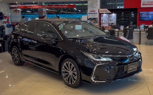 Nhiều ô tô giảm giá trong tháng 9: Honda CR-V ưu đãi gần 120 triệu đồng - Hình ảnh số 2.