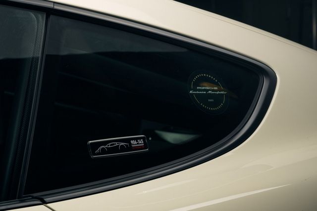Khám phá chiếc Porsche 718 Cayman GT4 'độc nhất vô nhị' chỉ để trưng bày, không bán - Hình 4.