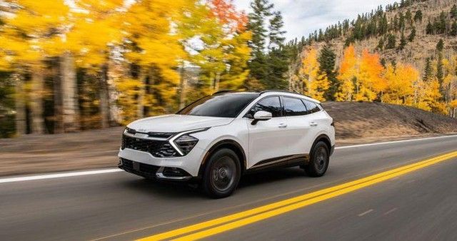 Danh sách SUV lai điện tiết kiệm nhiên liệu hàng đầu năm 2022 tại Mỹ - Hình 15.