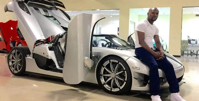 Lionel Messi và chiếc Ferrari 335 S Spider Scaglietti 1957 - Hình 7.