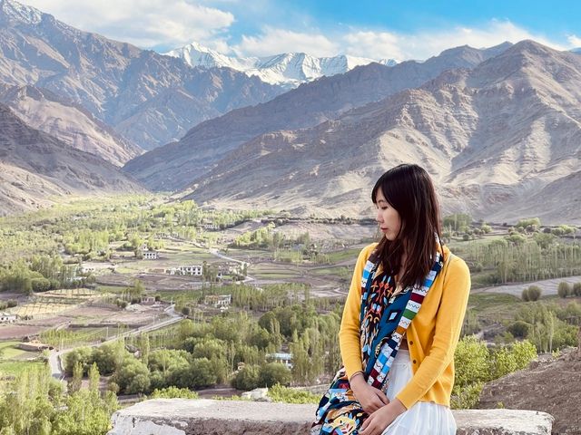 Khám phá Ladakh - 'Tiểu Tây Tạng' đầy ấn tượng: Thời tiết lạnh buốt, móng tay và tóc khô gãy, cảm giác choáng khi vượt qua đèo cao nhất thế giới… - Ảnh 3.