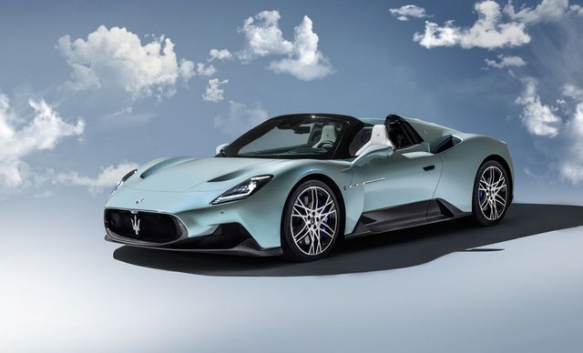 Khám phá chi tiết siêu xe Maserati MC20 Cielo Spyder trong thực tế - Hình 10.
